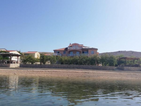 Villa Maestral